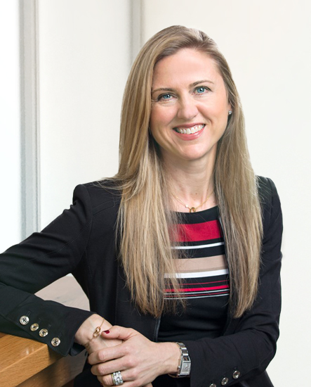 Stacy Greiner headshot